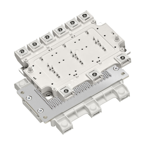 New power module for mid-power electric vehicle traction inverters